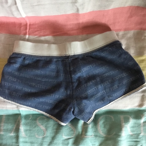 VS Pink Summer Shorts - Picture 6 of 7